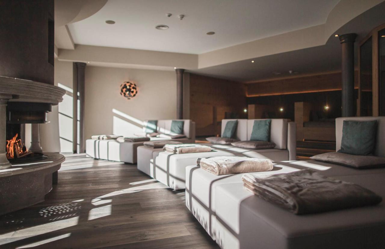Majestic - Unique Spa Resort บรูนิโก ภายนอก รูปภาพ