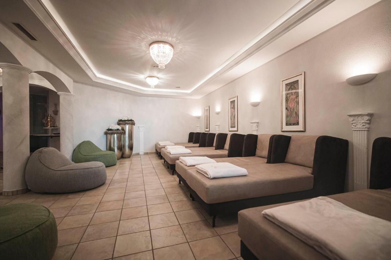 Majestic - Unique Spa Resort บรูนิโก ภายนอก รูปภาพ